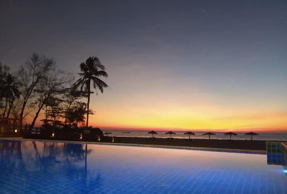 Ngapali Win Hotel ภายนอก รูปภาพ